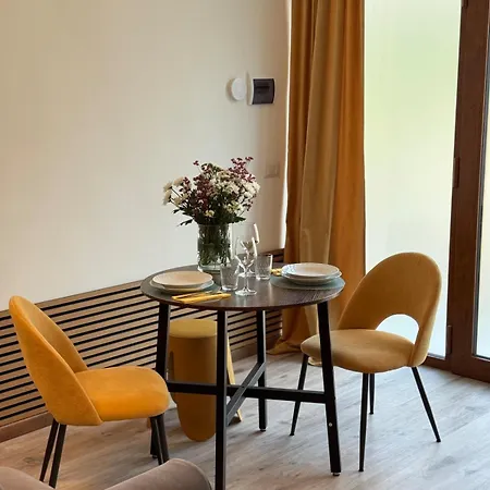 Cozy Apartman Como
